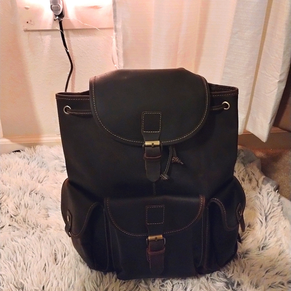 :Vintage leather handmade backpack